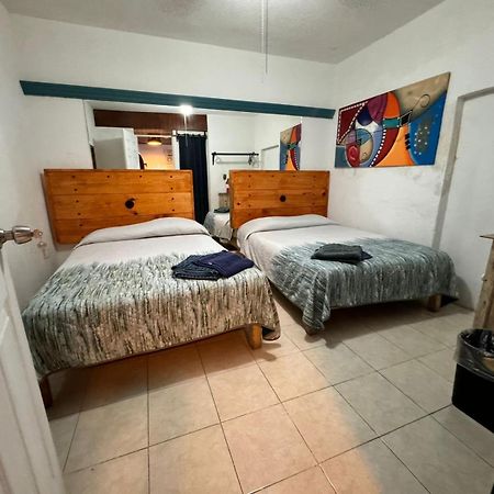 Casona Luciernaga-Casa De Huespedes Pensionat León Exteriör bild