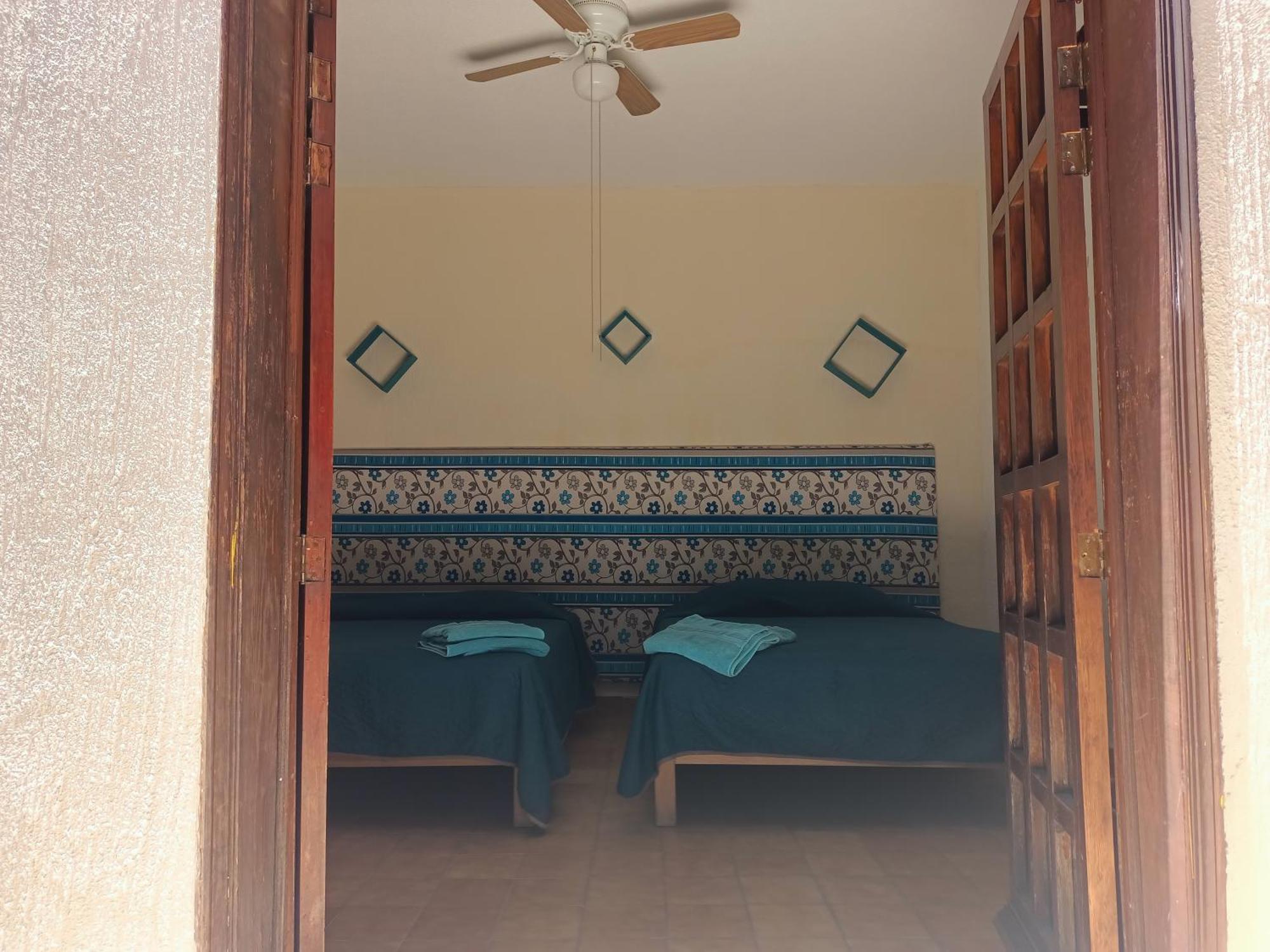 Casona Luciernaga-Casa De Huespedes Pensionat León Exteriör bild